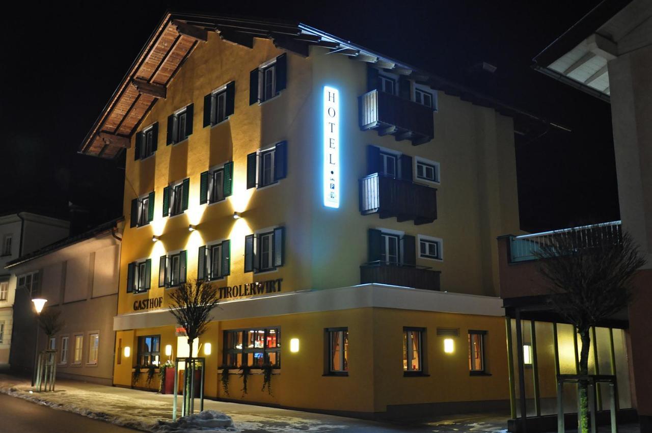 Hotel Gasthof Tirolerwirt Бишофсхофен Екстериор снимка